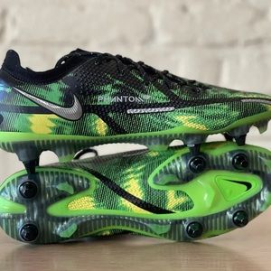 Nike Phanton Cleats
